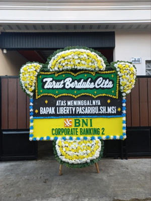 Papan Bunga Duka di Baktiraja