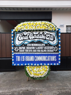 Papan Bunga Duka di Baktiraja